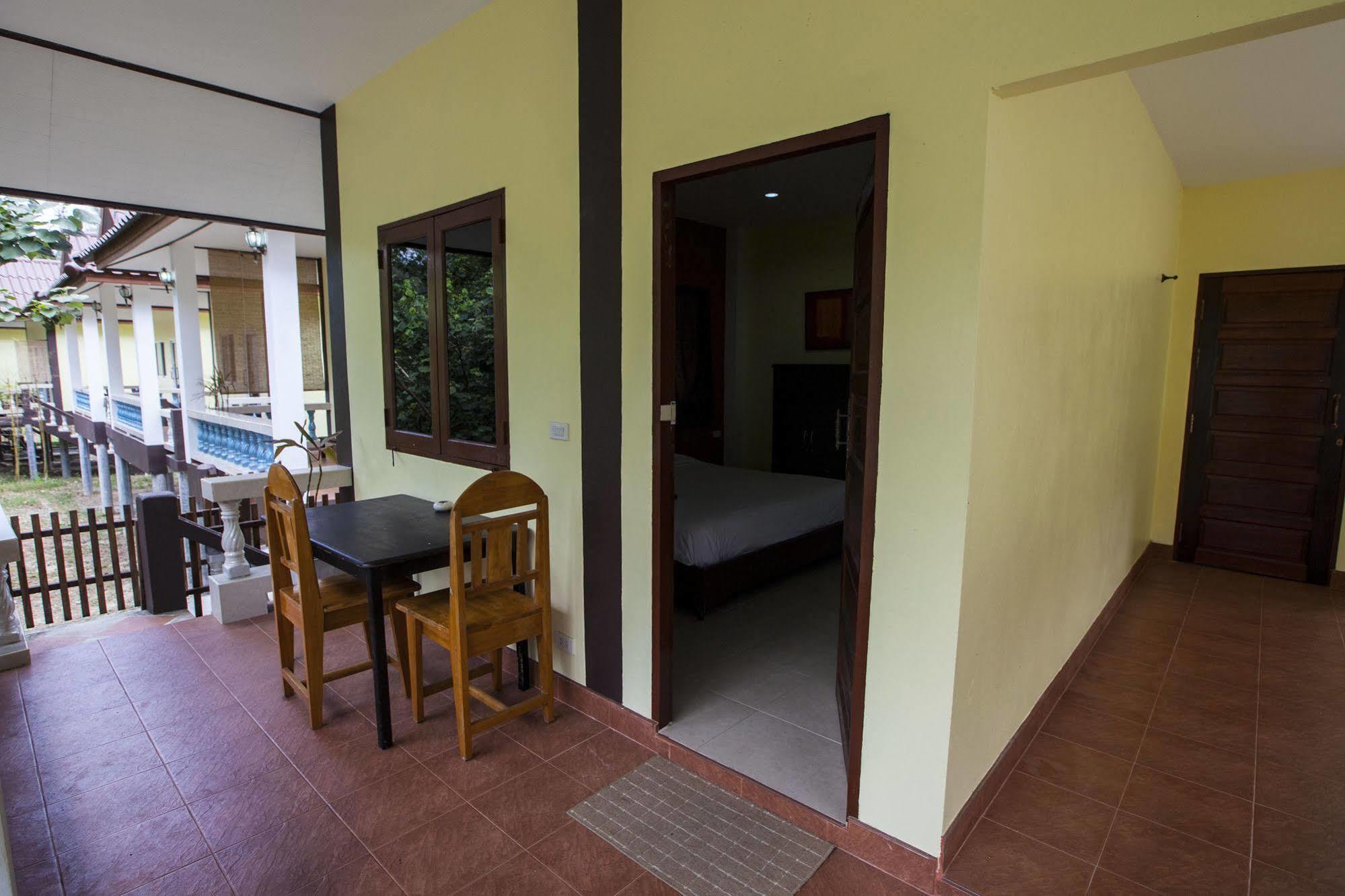 Hin Bhai Resort Чалоклум Екстериор снимка